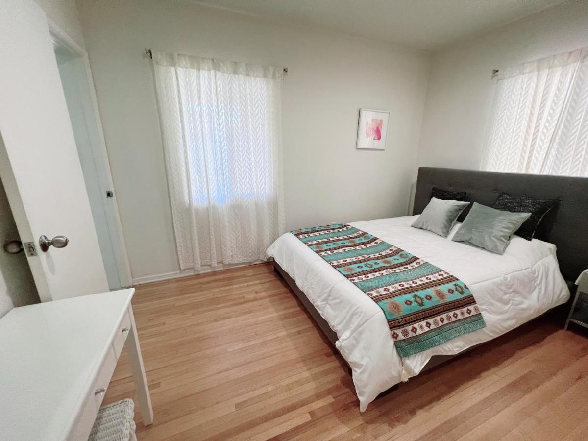 Private With En-suite Bathroom And Private Entrance In A House Accommodatie bij particulieren Los Angeles